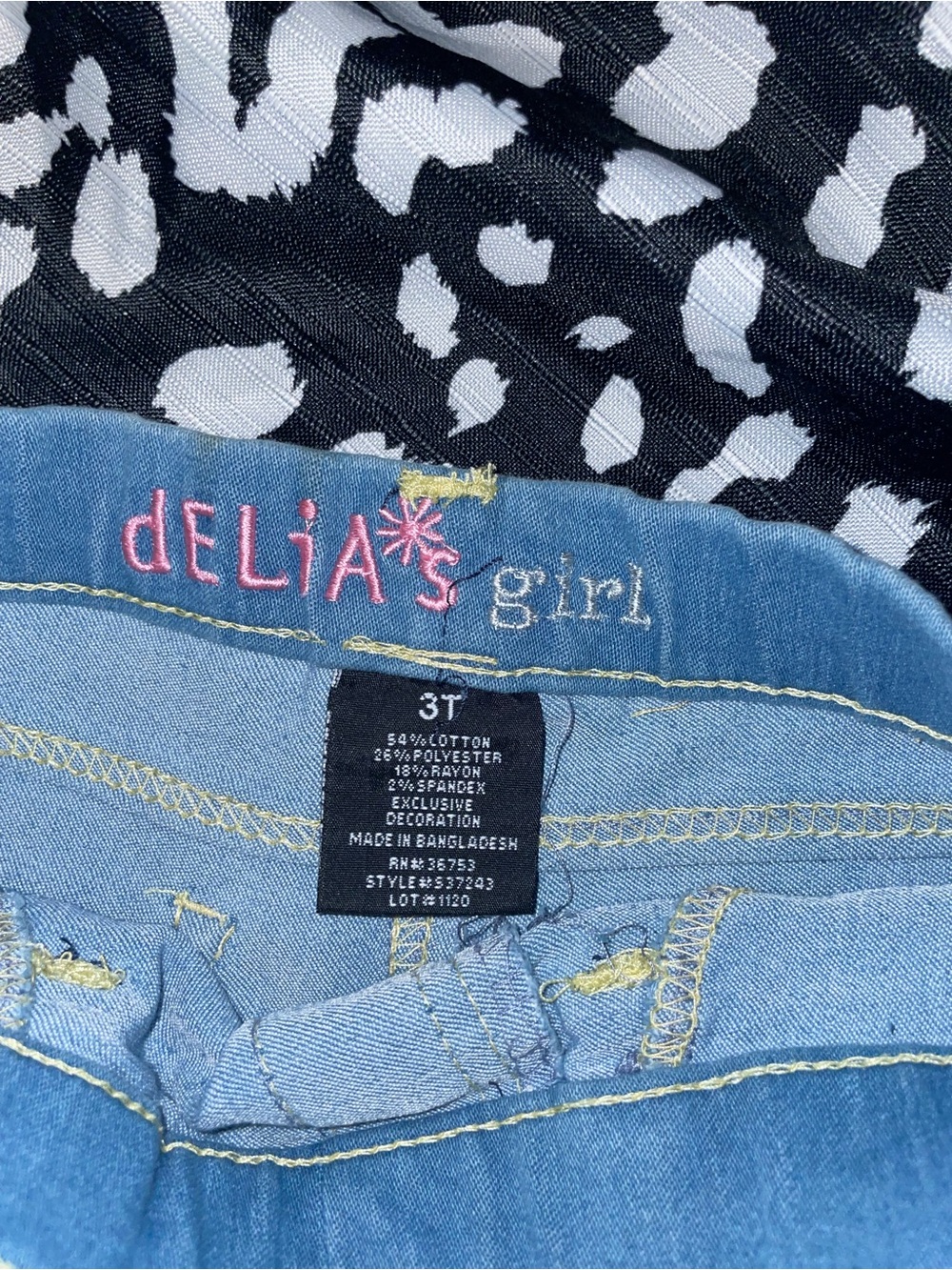 Jeans - Picture 4 of 4